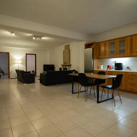 Apartment Spacious *