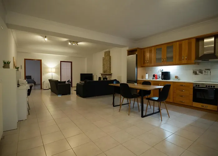شقة Spacious *